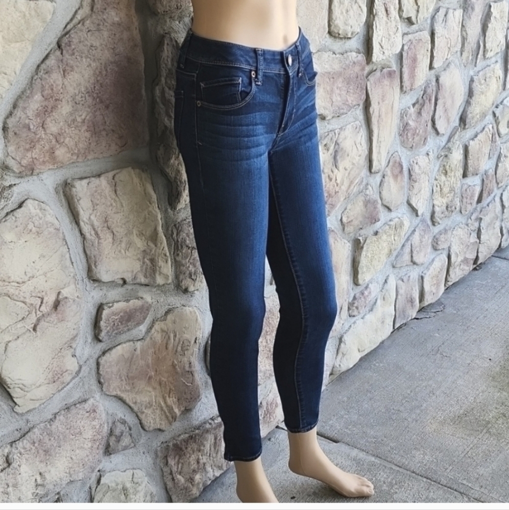 AMERICAN EAGLE ZIP FRONT SUPER SKINNY JEANS DARK WASH SIZE 00 hp🔥🔥🔥 - Picture 3 of 10